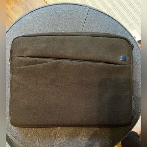 Tomtoc tablet case